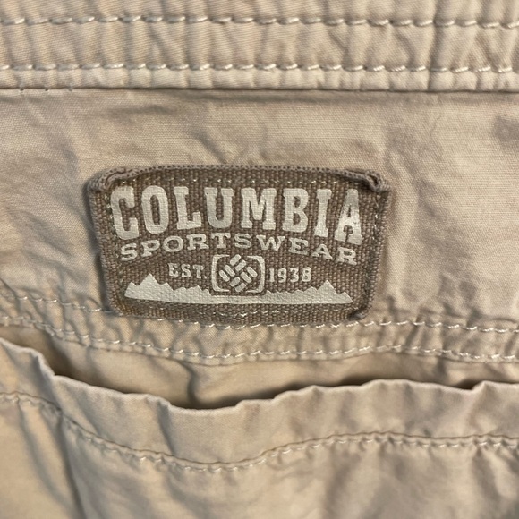 Columbia Mens short 38 waist 8 inseam tan hiking casual - Picture 5 of 7